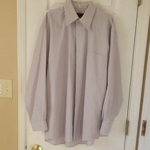 Elegant Men's Light Gray Dress Shirt
